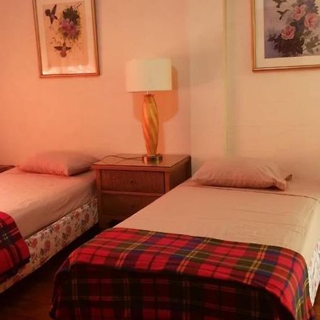 Carnetta'S House Hotel Maraval Bagian luar foto