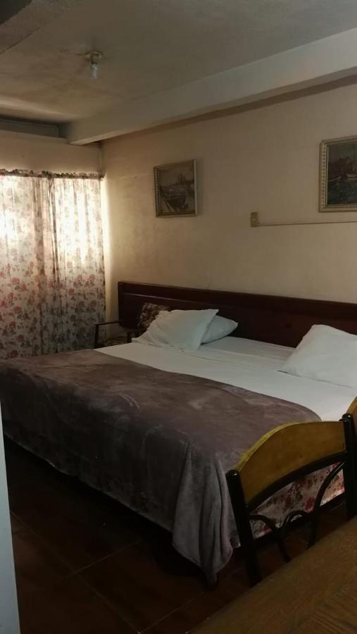 Carnetta'S House Hotel Maraval Bagian luar foto